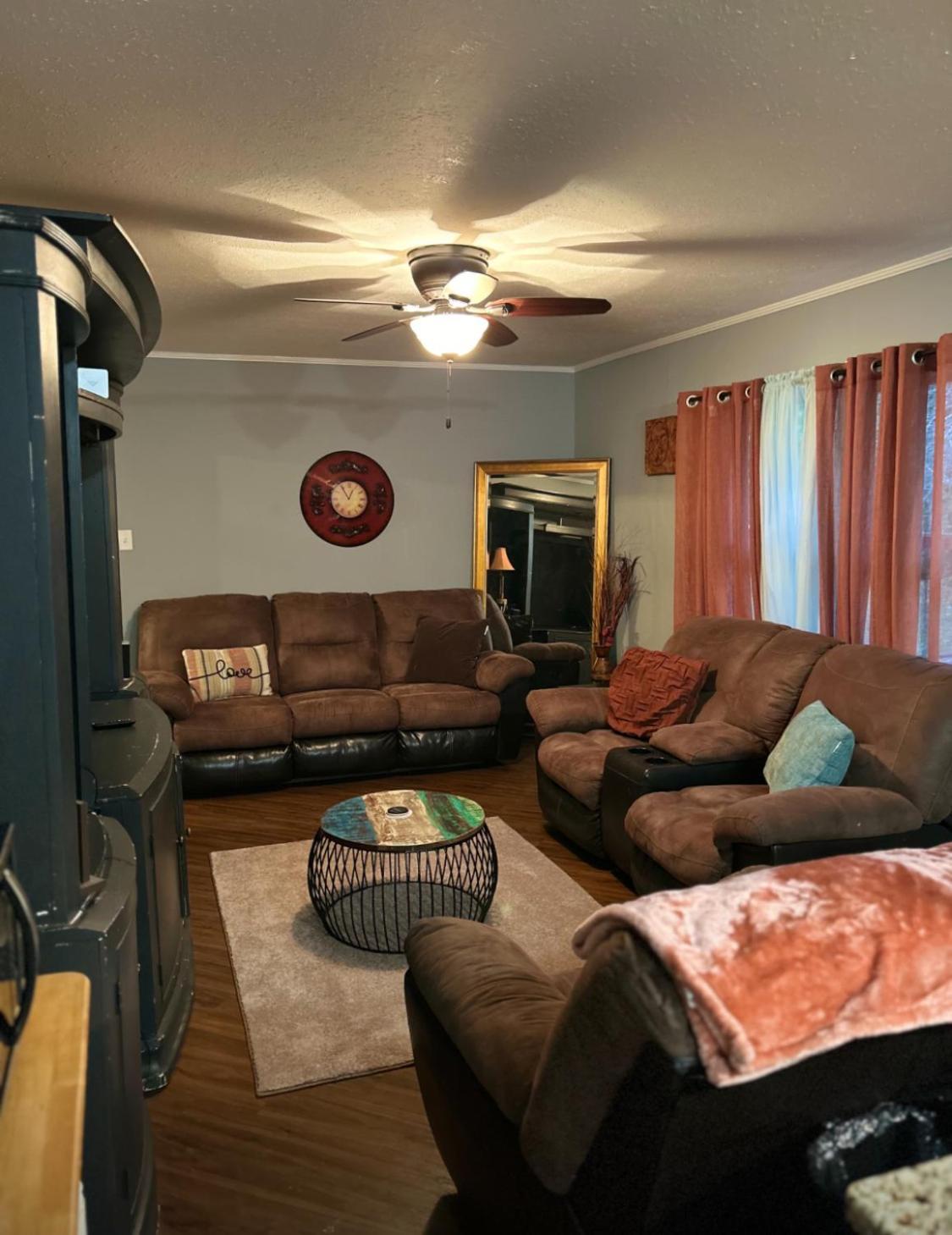 Loners Loft Private Rooms Хантсвилл Экстерьер фото