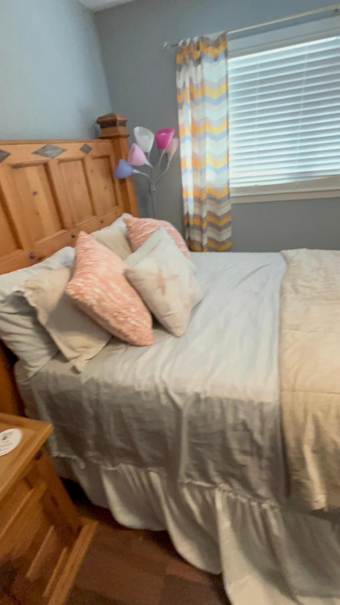 Loners Loft Private Rooms Хантсвилл Экстерьер фото